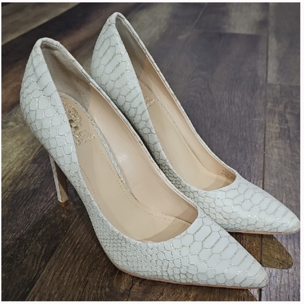 Vince Camuto Elegant White Patterned Heels, Sz 7.5